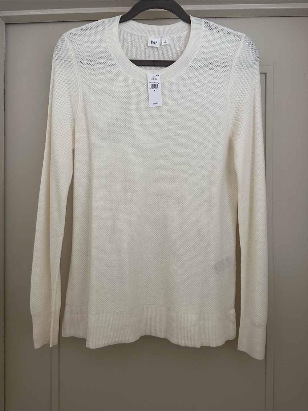 NWT-GAP Crewneck Sweater in Soft Ivory